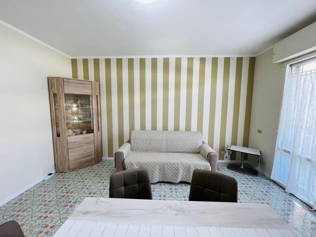 Stefano'S Guests House: 2 Bedrooms & Parking In Viareggio Exteriér fotografie